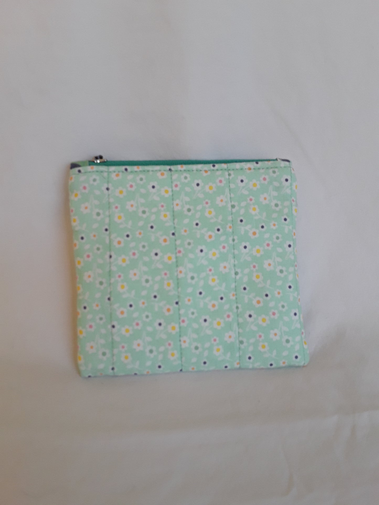 Zippered pouch, Green Notions pouch, Coin Purse,