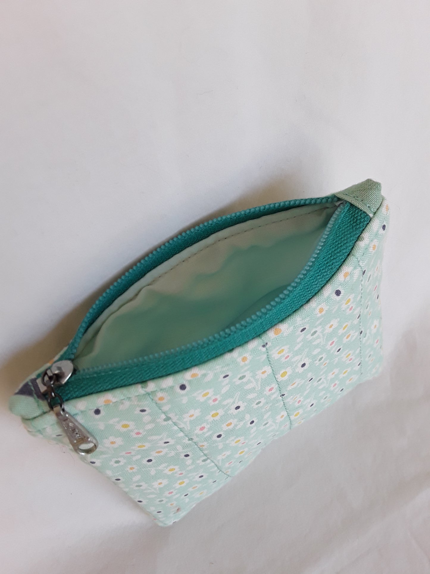 Zippered pouch, Green Notions pouch, Coin Purse,