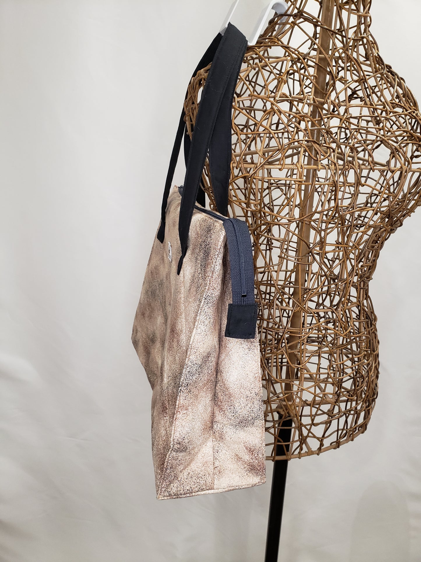 Tote Bag, Beige and Black Zippered Tote Bag, Quilted Tote bag, Beige Carry bag, Large Project bag, Large travel bag