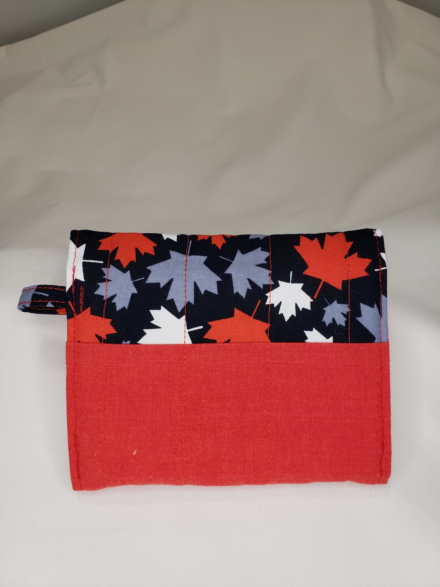 Wallet, Red small wallet, Red coin pouch, Maple Leaf Coin purse, Small Wallet, Change Purse, Card Holder, Notions Bag