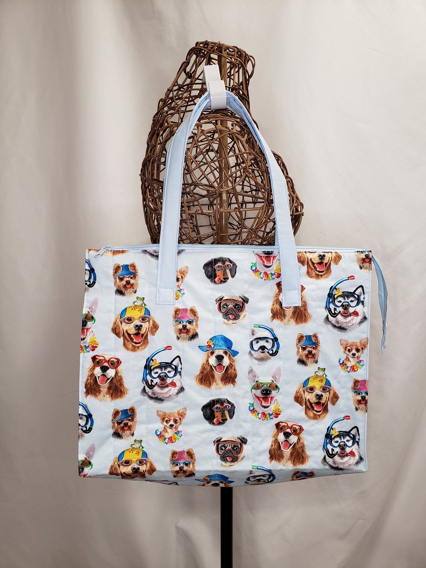 Tote Bag, Dog Zippered Tote Bag, Quilted Tote bag, Dog Carry bag, Large Project bag, Large travel bag