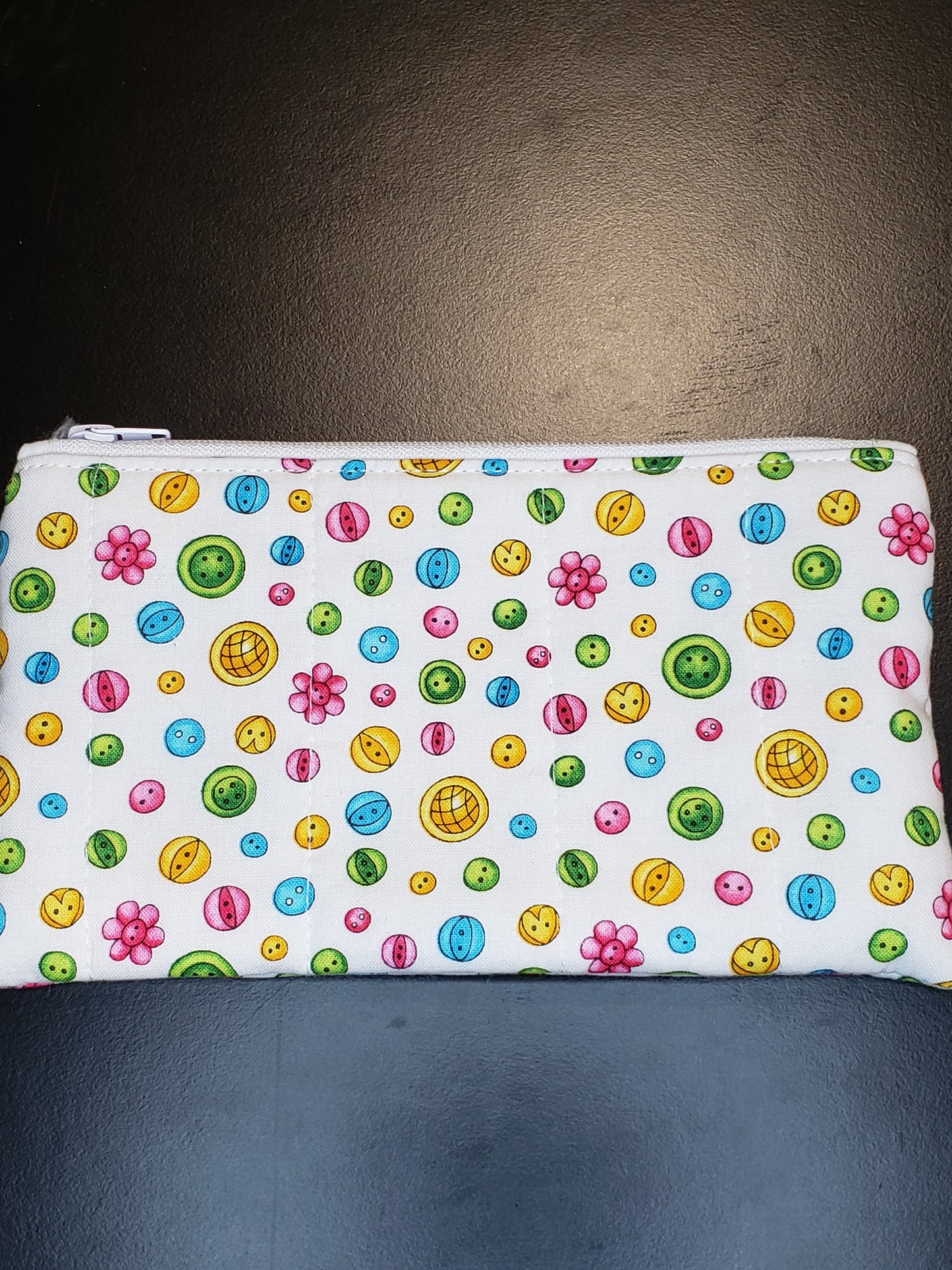 Zippered pouch, Buttons Notions pouch, Coin Purse, Notions Pouch, Buttons Coin Purse, Buttons Zippered Pouch