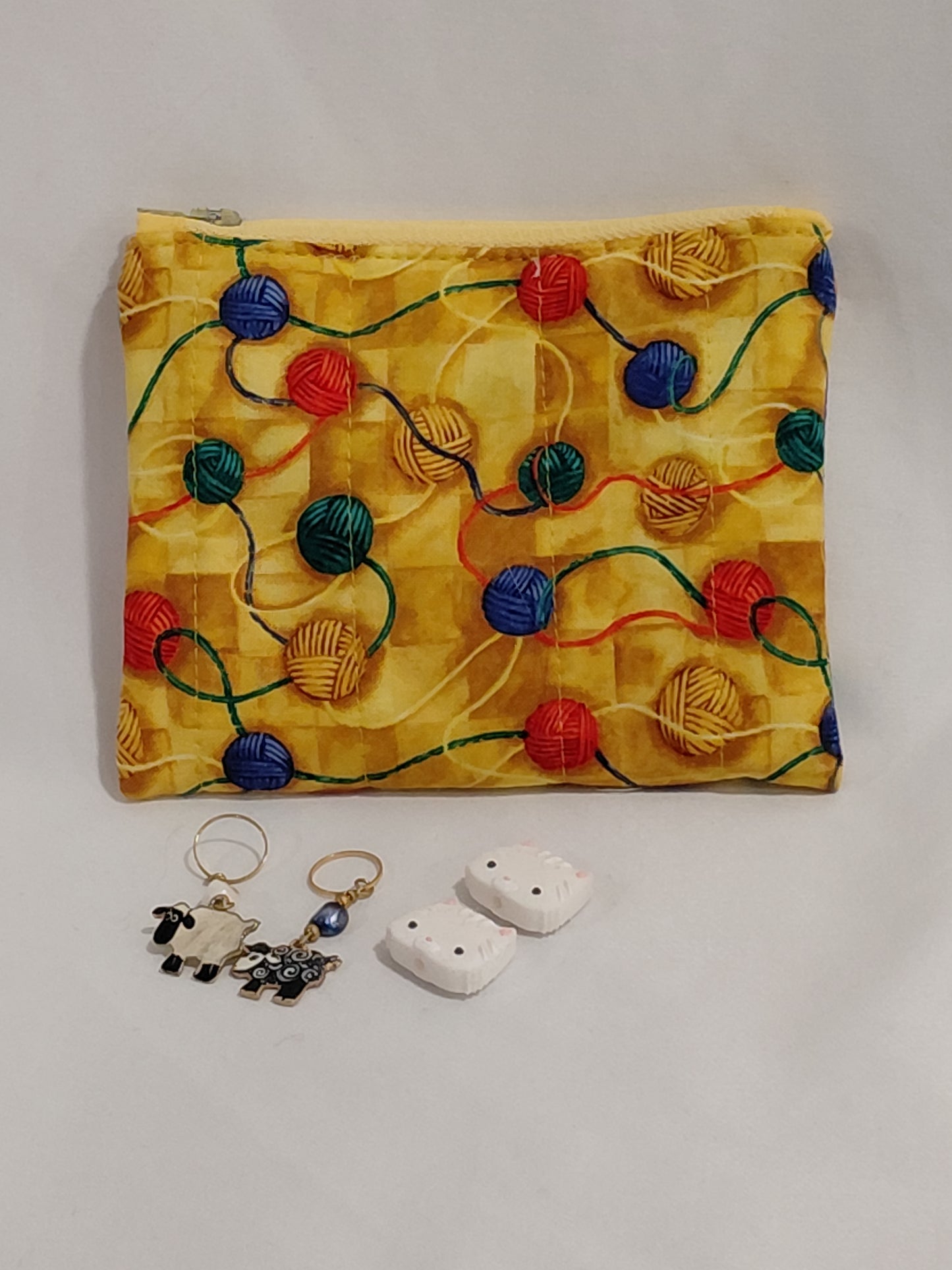 Zippered pouch, Yarn notions bag/coin purse, Yellow Notions Bag, Yarn Zippered purse, Wool pattern zippered pouch, Yarn coin bag