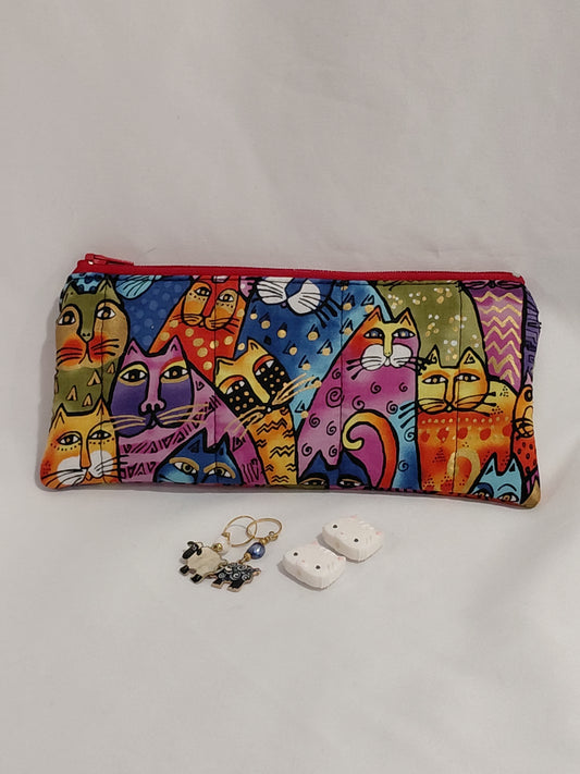 Zippered pouch, Cats notions bag, Cat coin purse, cat coin pouch, colourful cats bag, exotic cats bag
