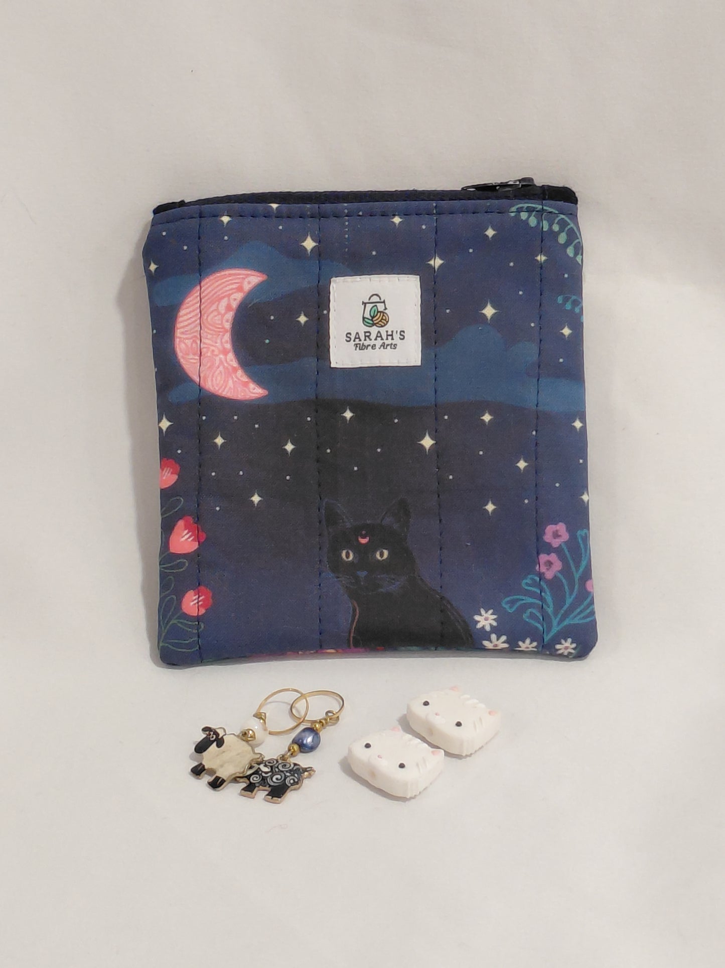 Zippered pouch, Cats notions bag, Cat coin purse, cat coin pouch, colourful cats bag, exotic cats bag