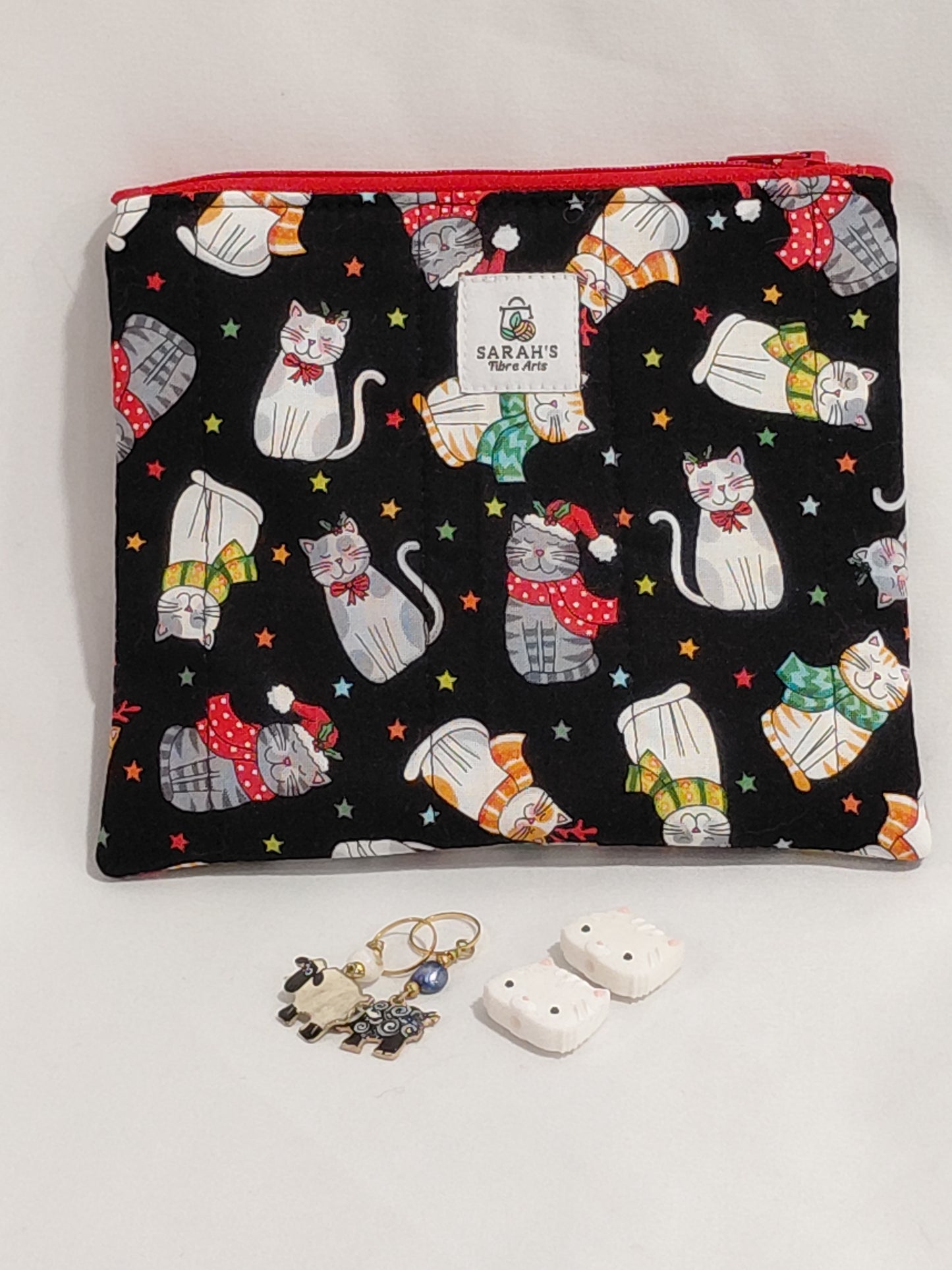 Zippered pouch, Cats notions bag, Cat coin purse, cat coin pouch, colourful cats bag, exotic cats bag